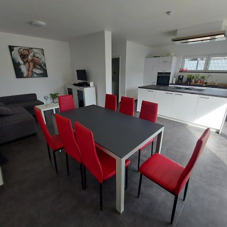 Lovely 2 Bedrooms Of Totally 30 M2 With Private Balcony Vichten Exterior foto